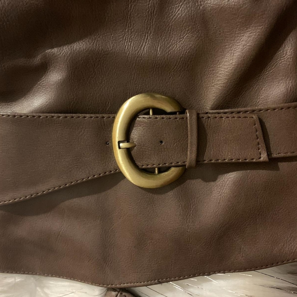 Boots - Picture 3 of 4